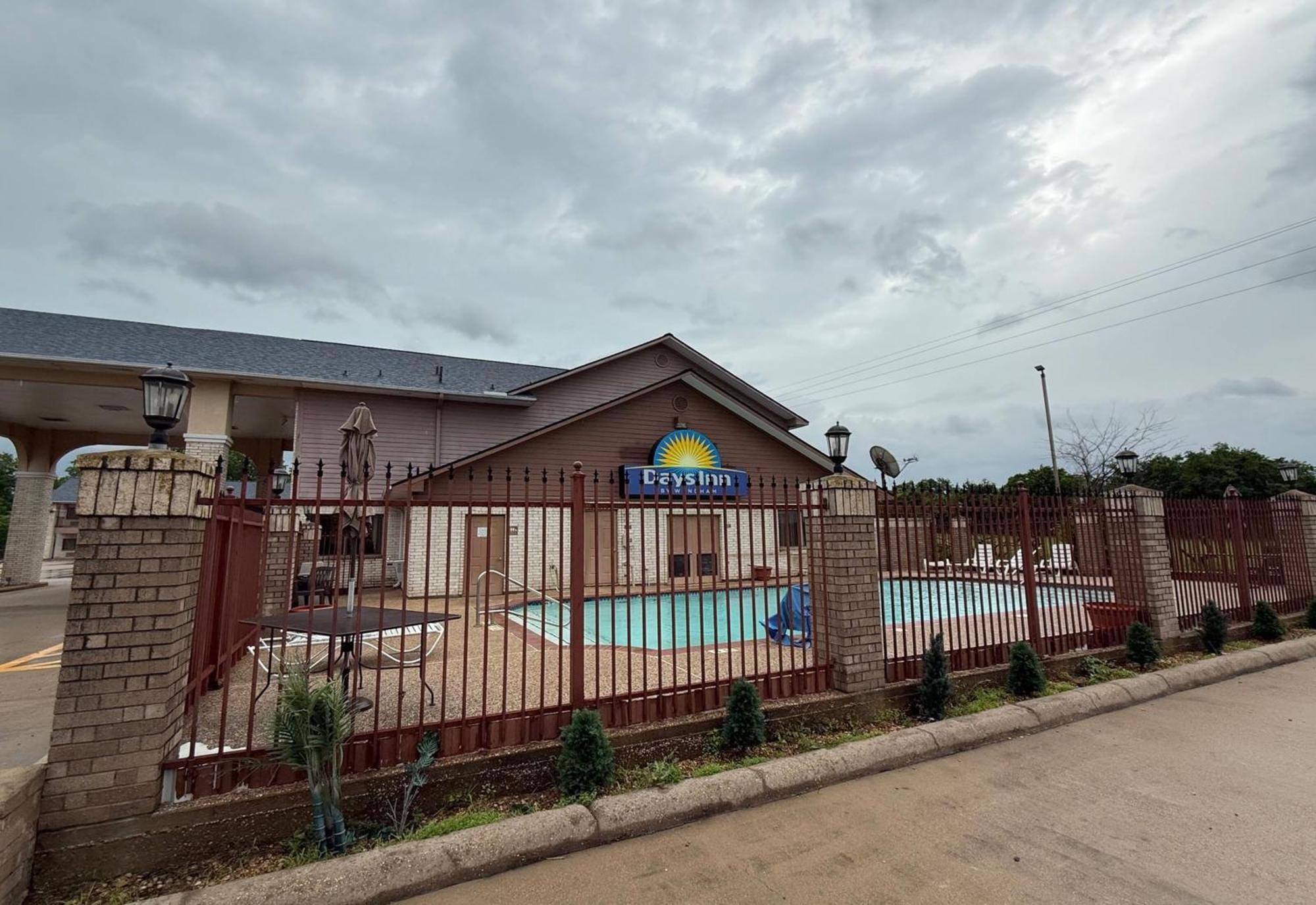 Best Western Inn Navasota Exterior foto